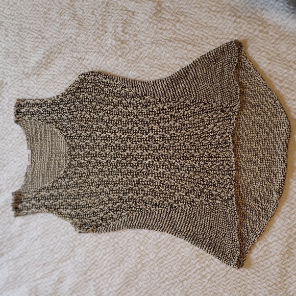 Helmut Lang drop hem tank. - Picture 6 of 9